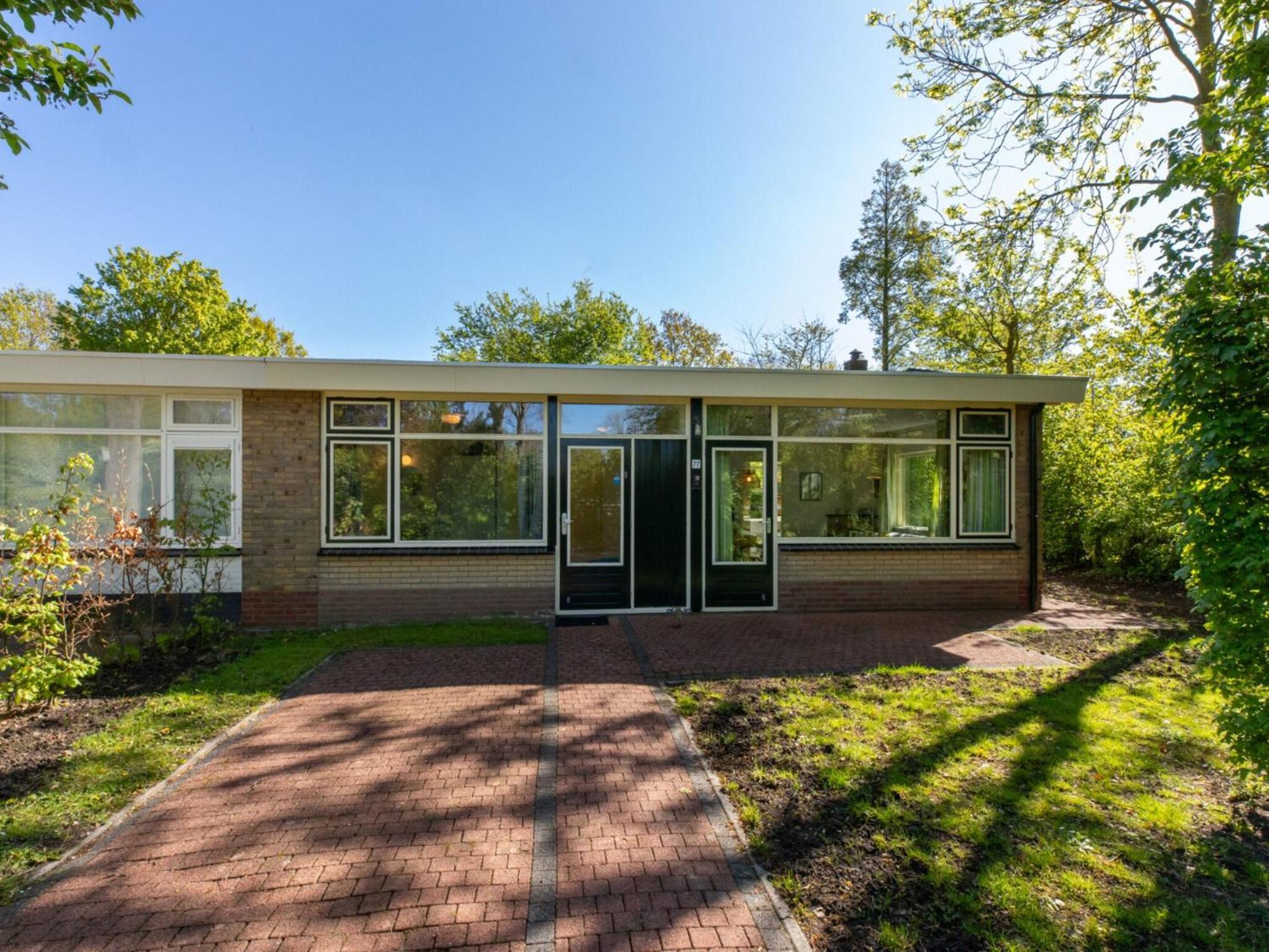 Beautiful Bungalow With Garden Villa Oostkapelle Exterior photo